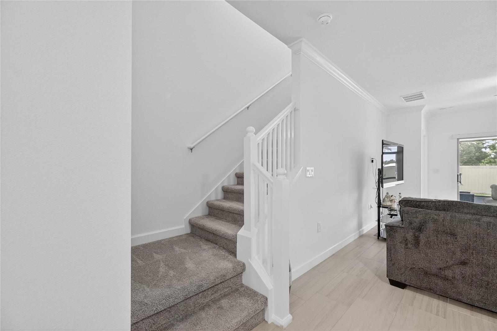 Listing photo id 33 for 17334 Holly Well Avenue