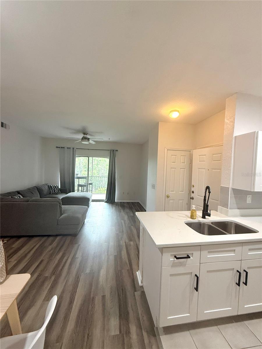 Image 12 of 27 For 13225 Sanctuary Cove Drive 304