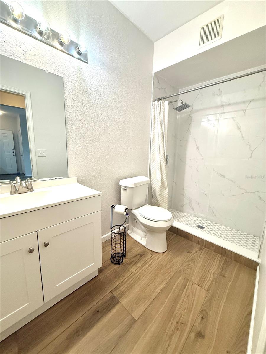 Image 25 of 27 For 13225 Sanctuary Cove Drive 304