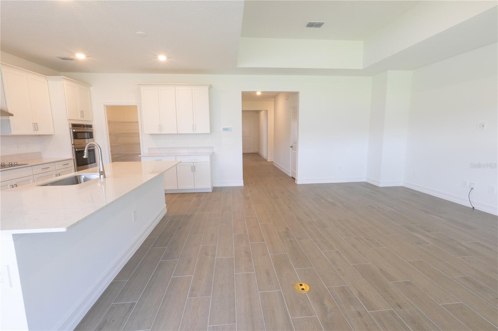 Listing photo id 13 for 18473 Serene Lake Loop