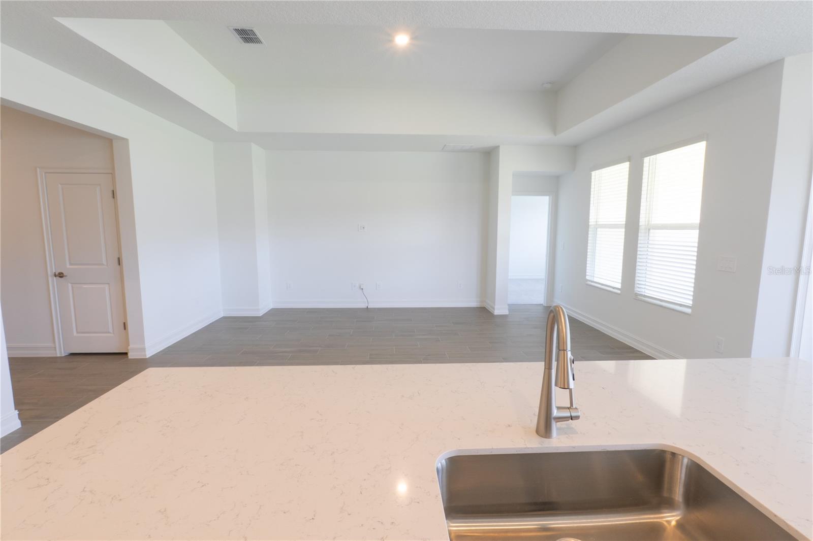 Listing photo id 16 for 18473 Serene Lake Loop