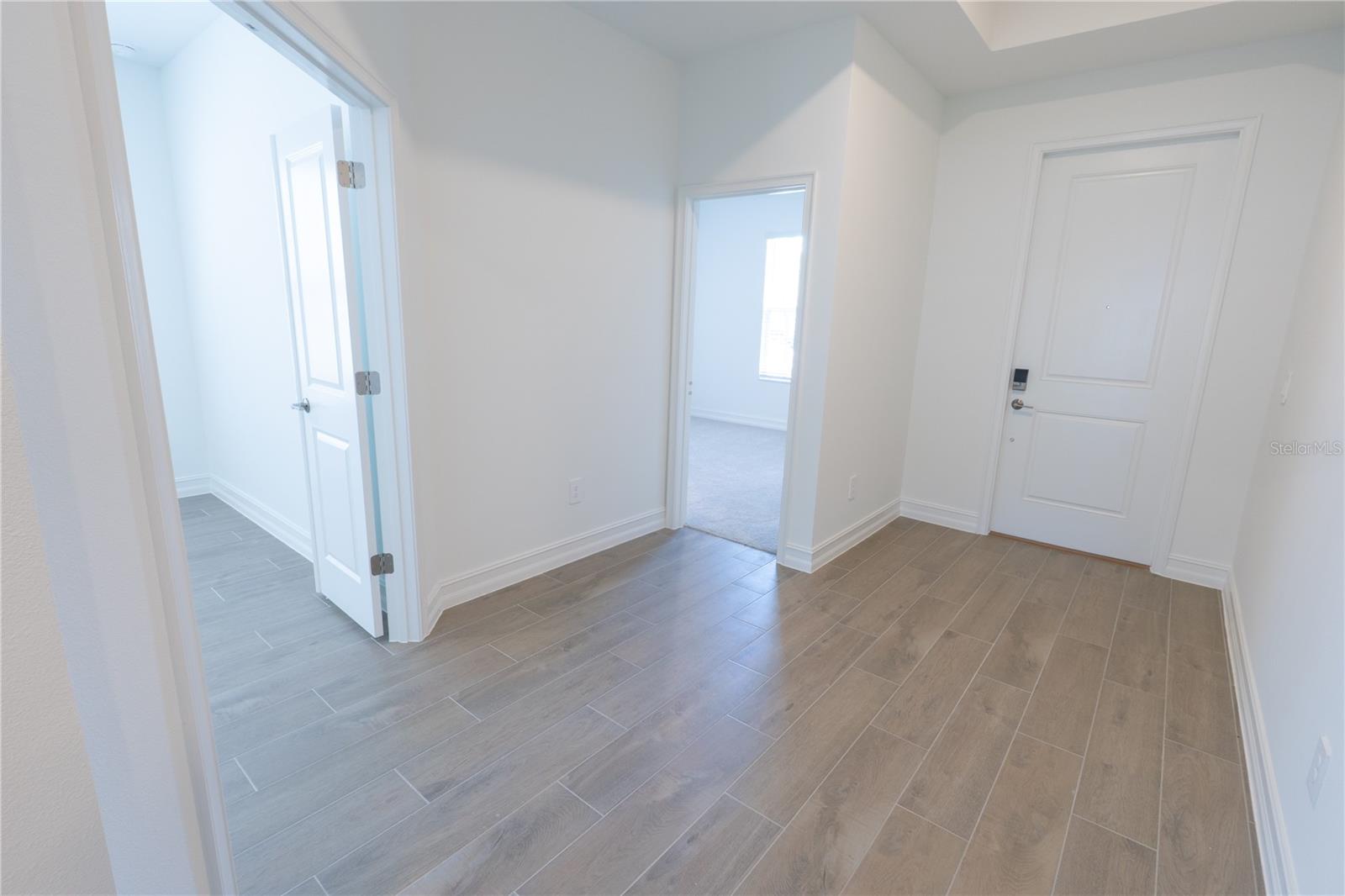 Listing photo id 23 for 18473 Serene Lake Loop