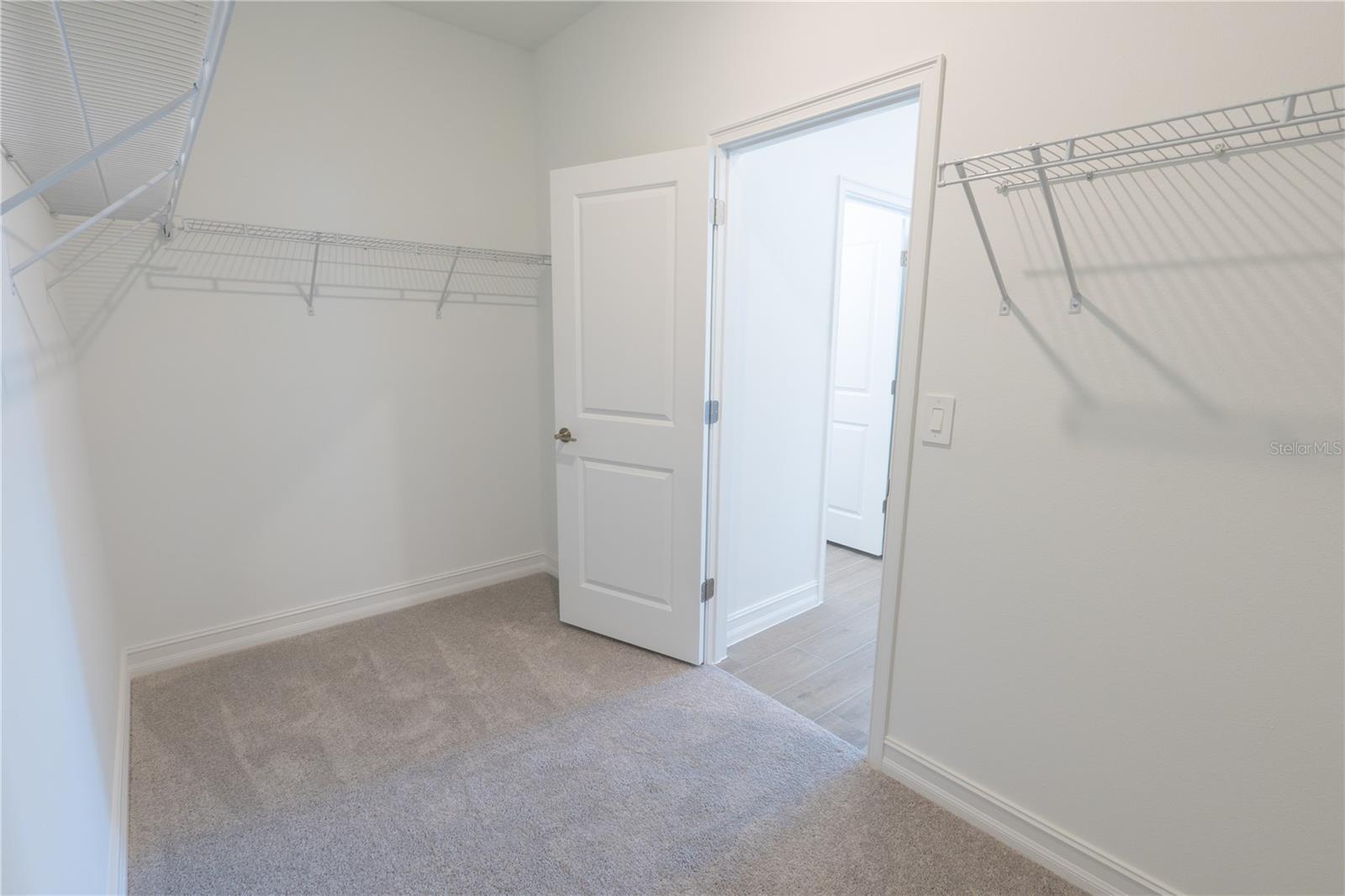 Listing photo id 34 for 18473 Serene Lake Loop