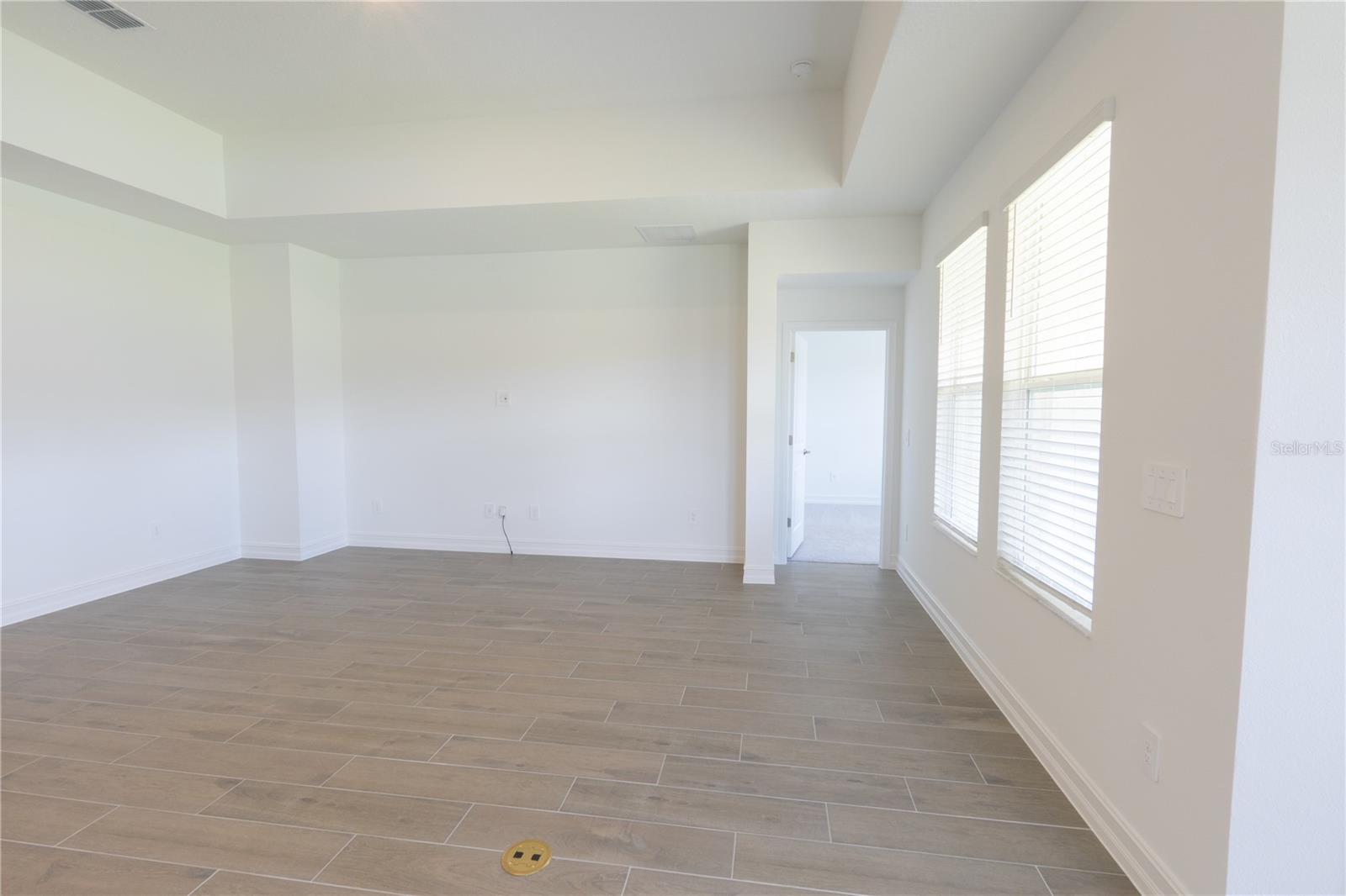 Listing photo id 36 for 18473 Serene Lake Loop
