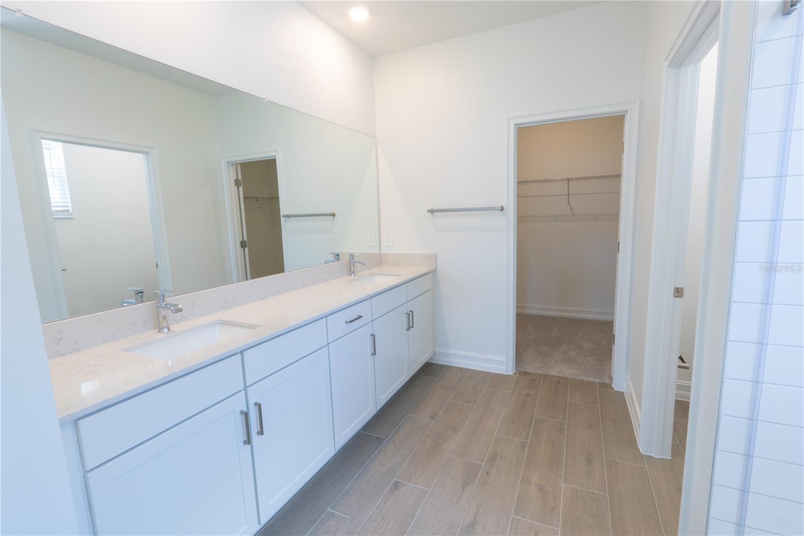 Listing photo id 39 for 18473 Serene Lake Loop