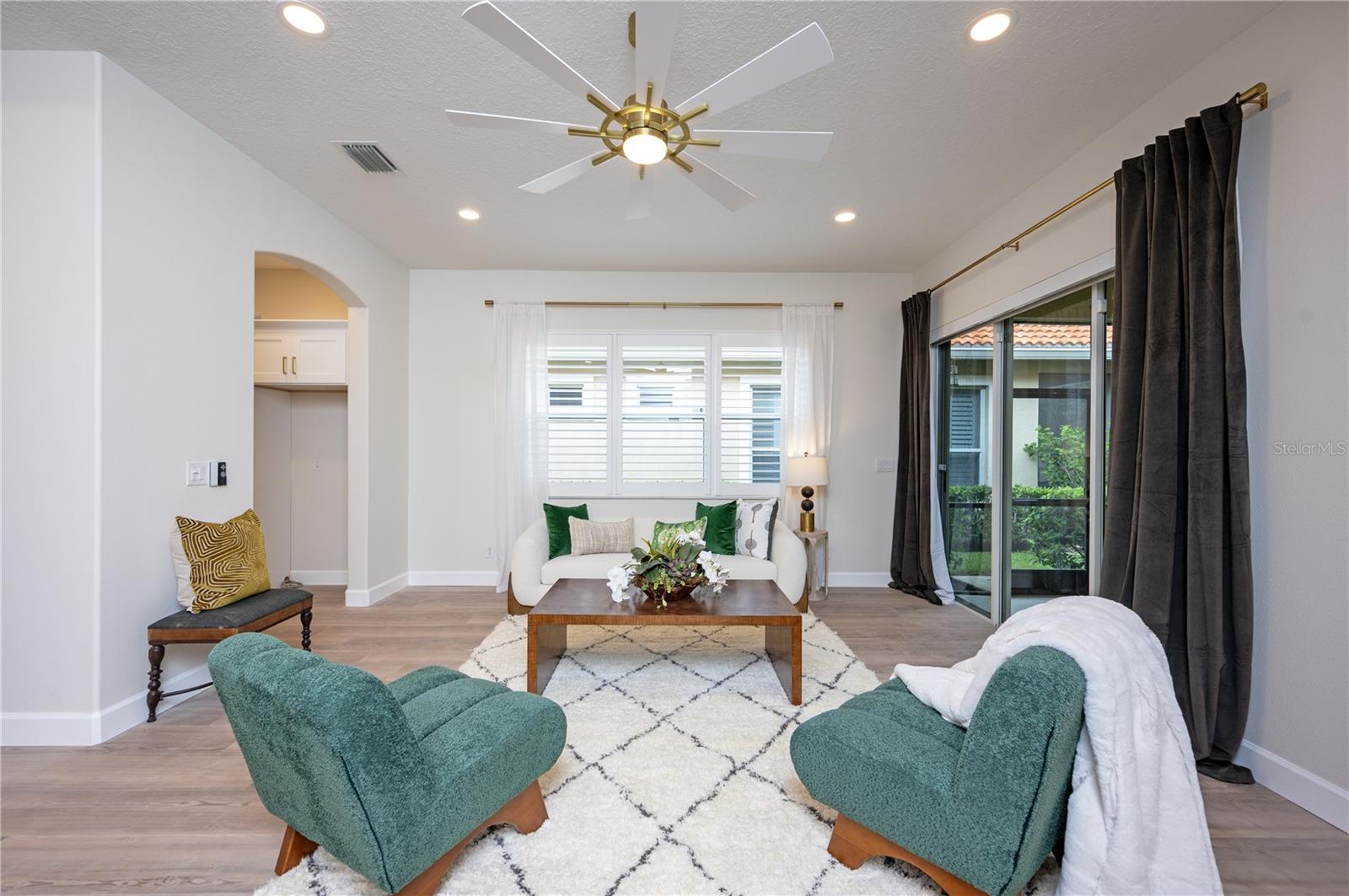 Image 13 of 15 For 14608 Mirasol Manor Court