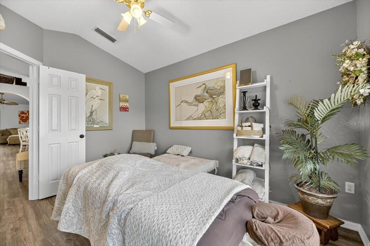 Image 11 of 61 For 1725 Kirtley Drive