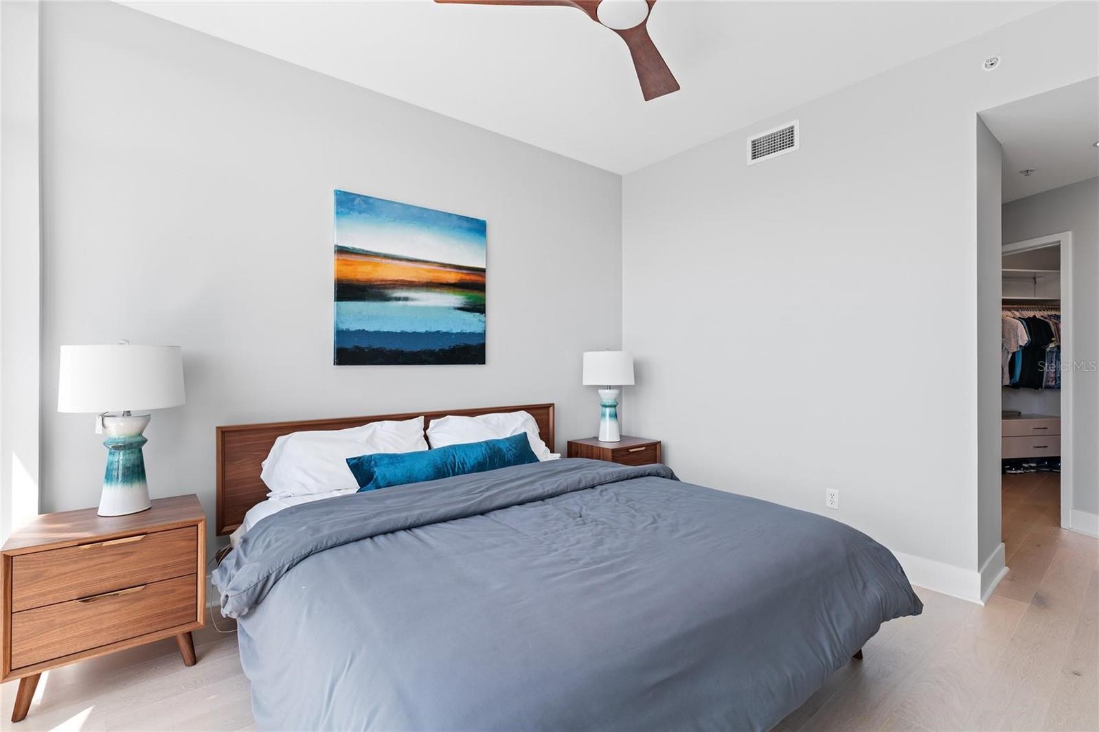 Image 11 of 42 For 175 1st Street S 406