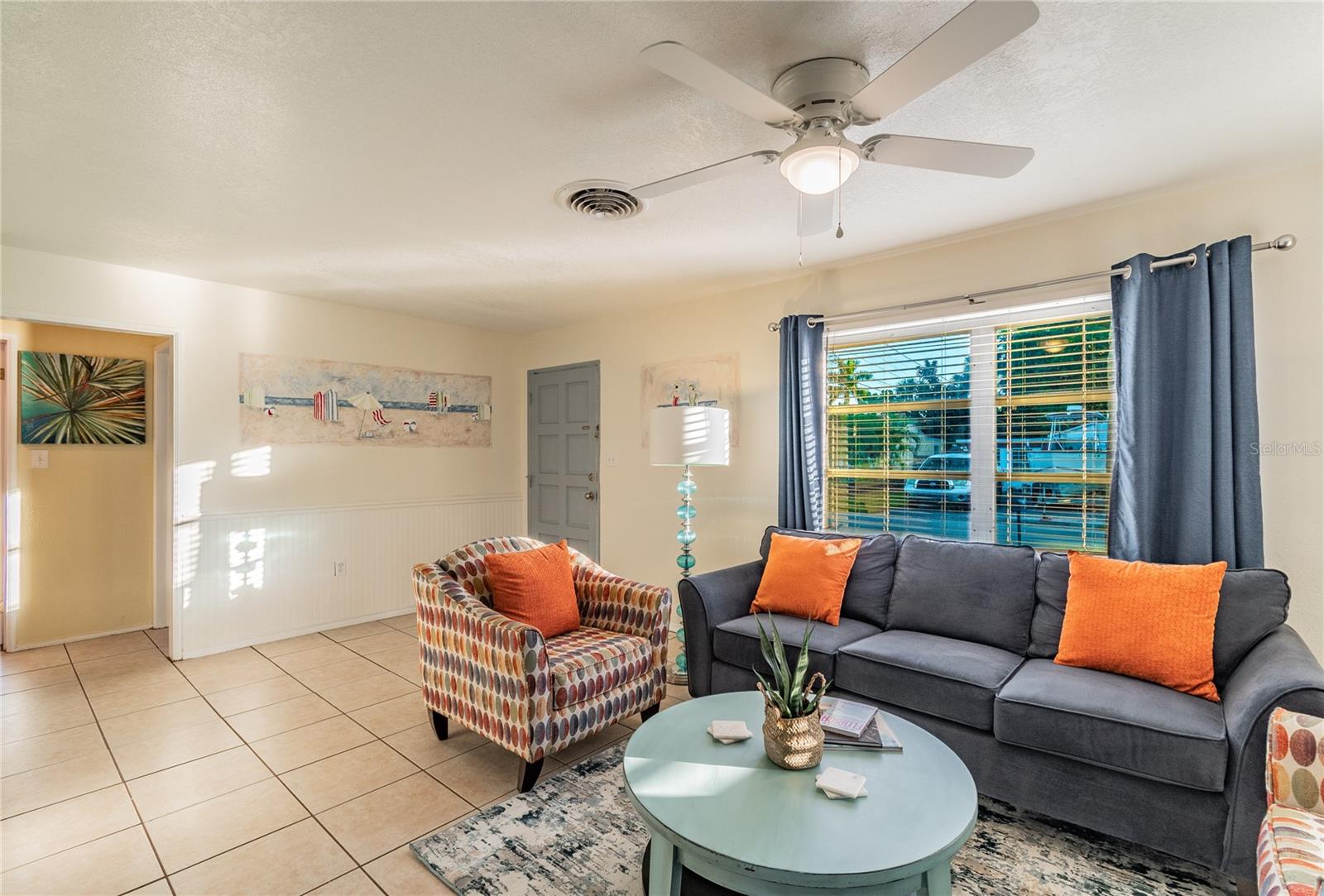 Image 13 of 28 For 4533 27th Avenue S