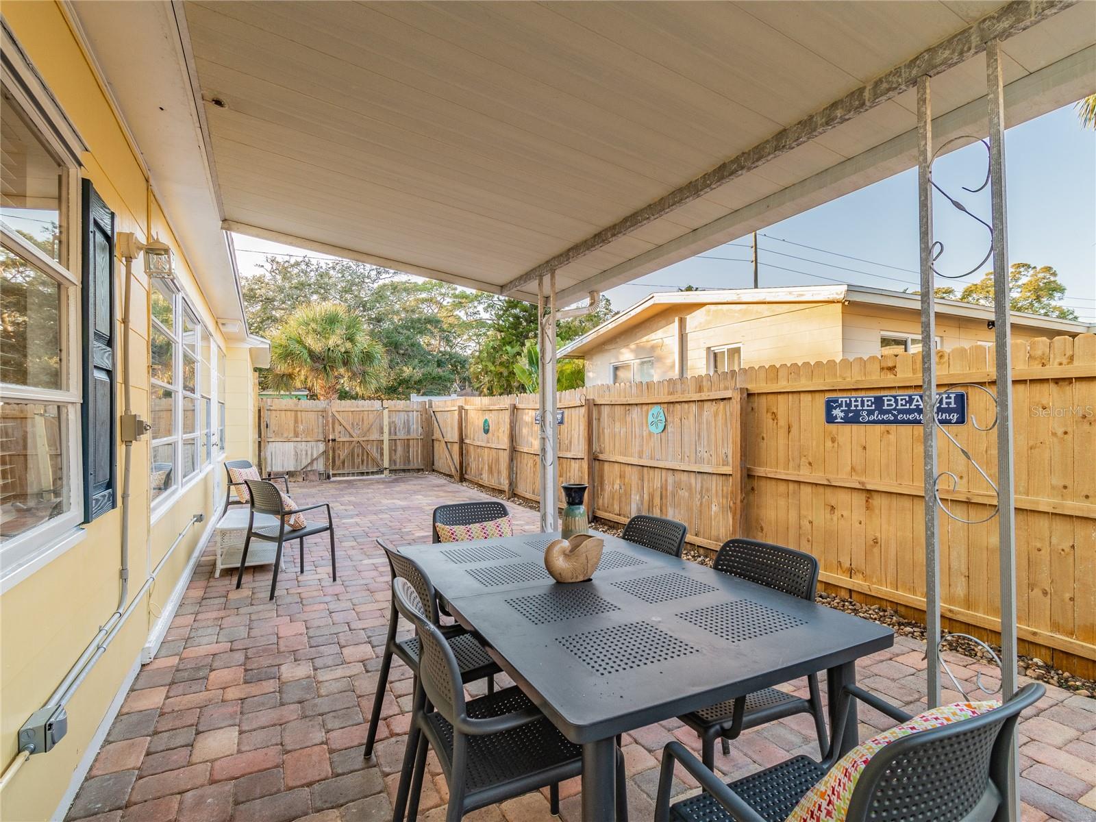 Image 14 of 28 For 4533 27th Avenue S