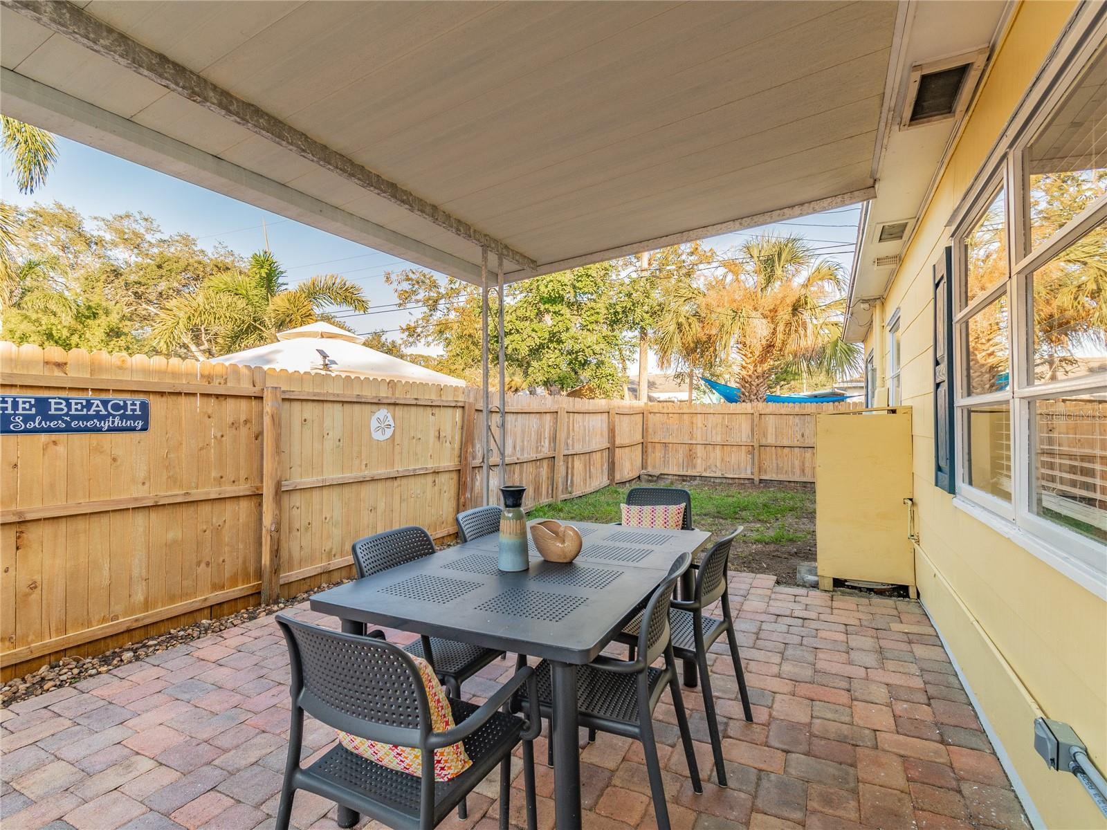 Image 15 of 28 For 4533 27th Avenue S
