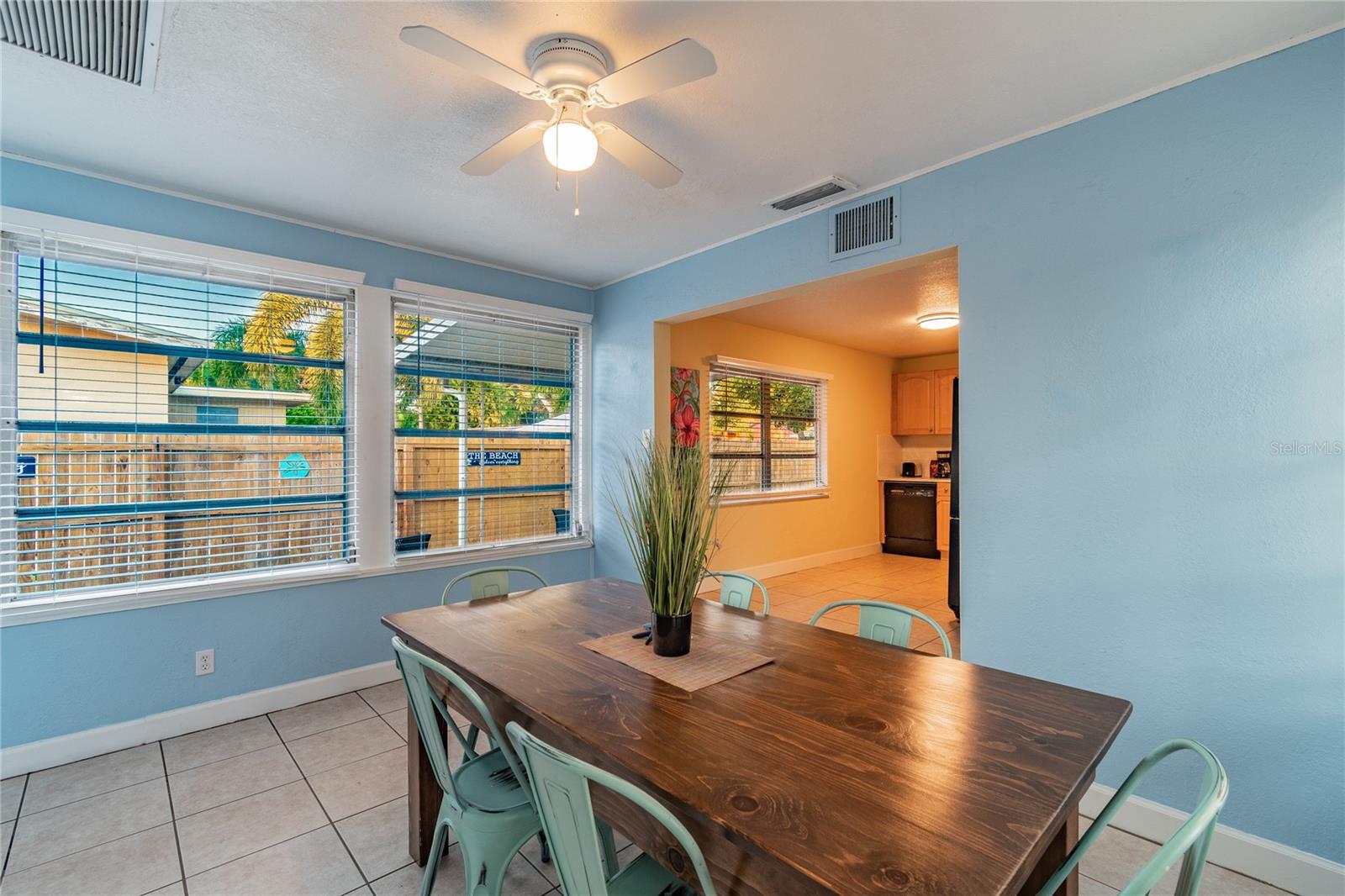 Image 18 of 28 For 4533 27th Avenue S