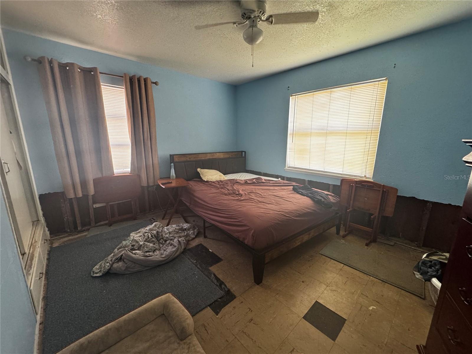 Image 22 of 28 For 4533 27th Avenue S