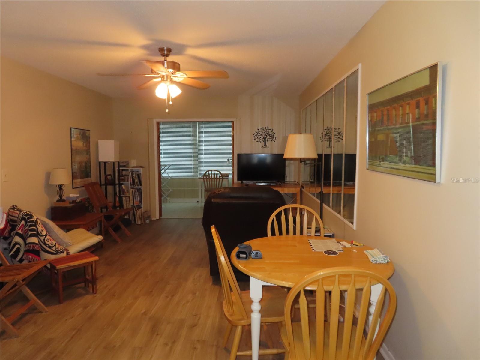 Image 7 of 16 For 300 Clyde Lane 207