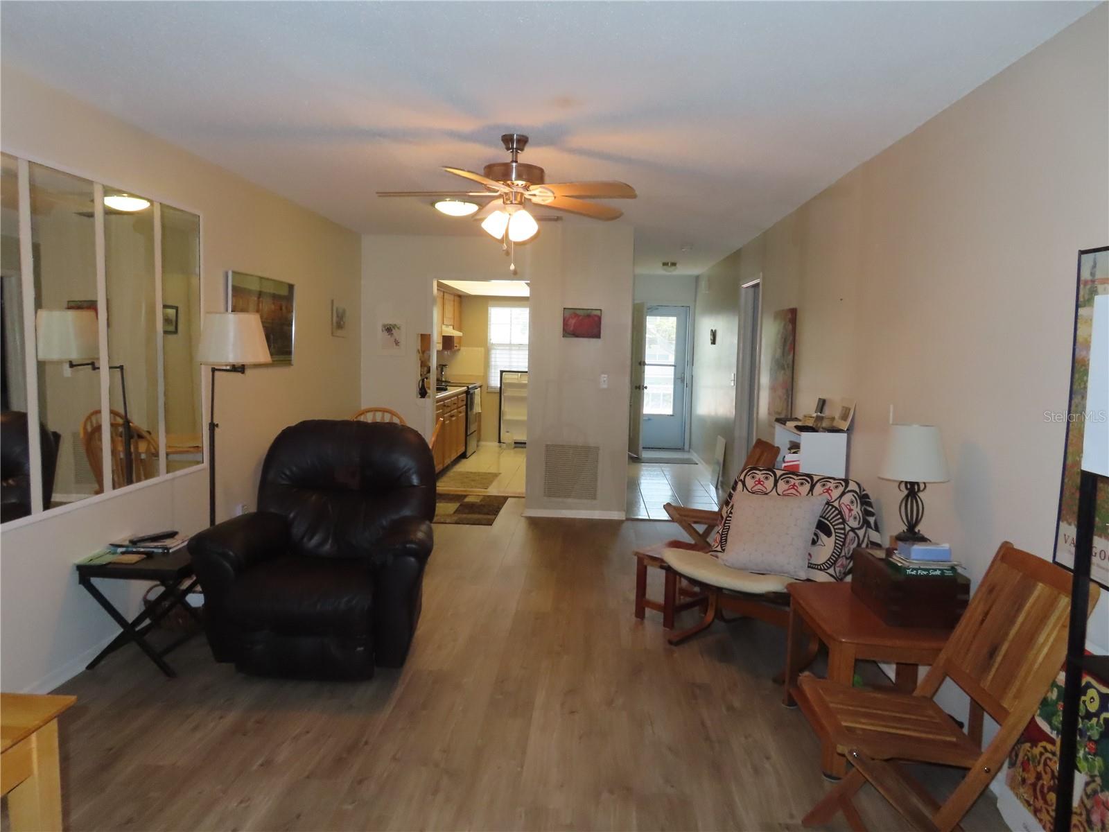 Image 8 of 16 For 300 Clyde Lane 207