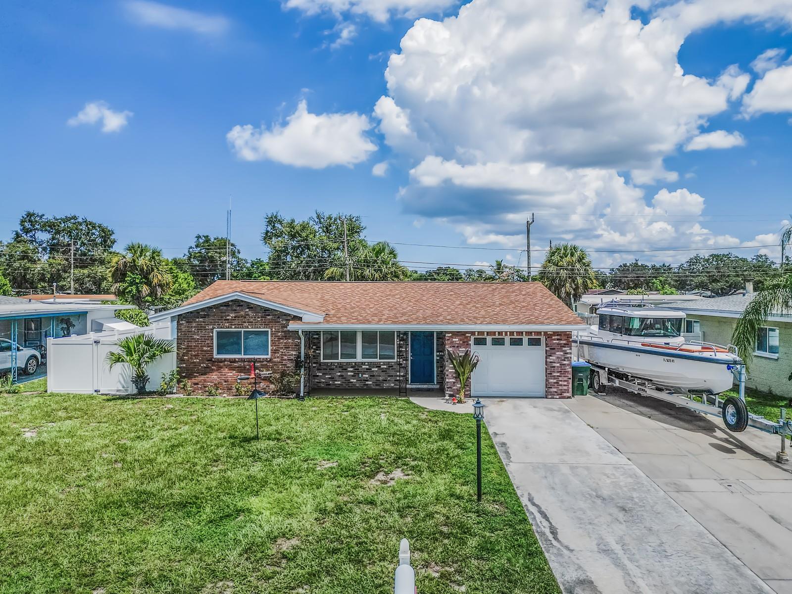 Image 2 of 44 For 10935 105th Avenue