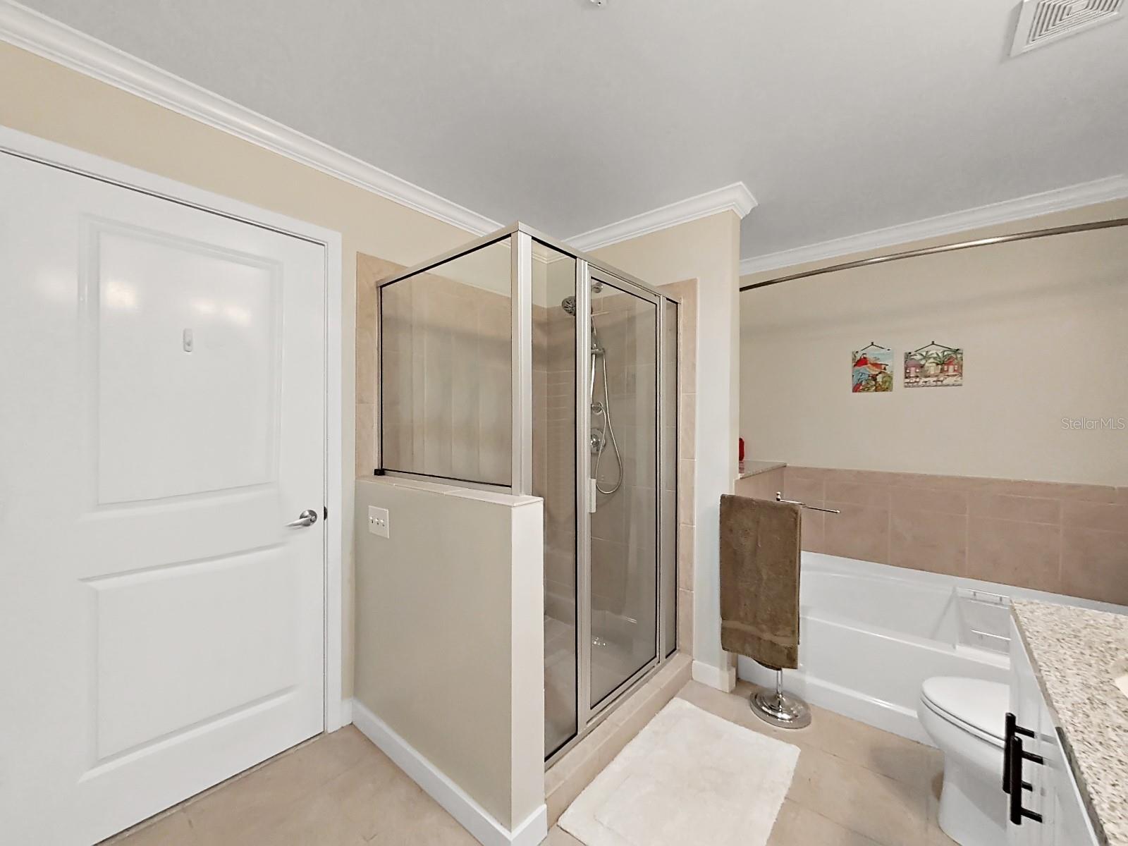 Image 17 of 47 For 777 Ashley Drive 807