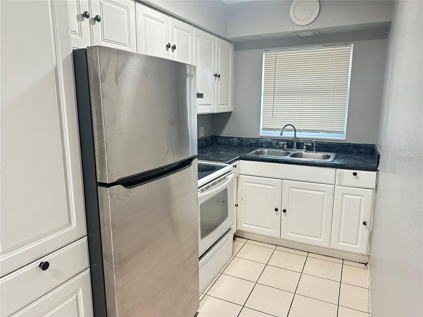 Image 4 of 18 For 2800 4th Street S 20