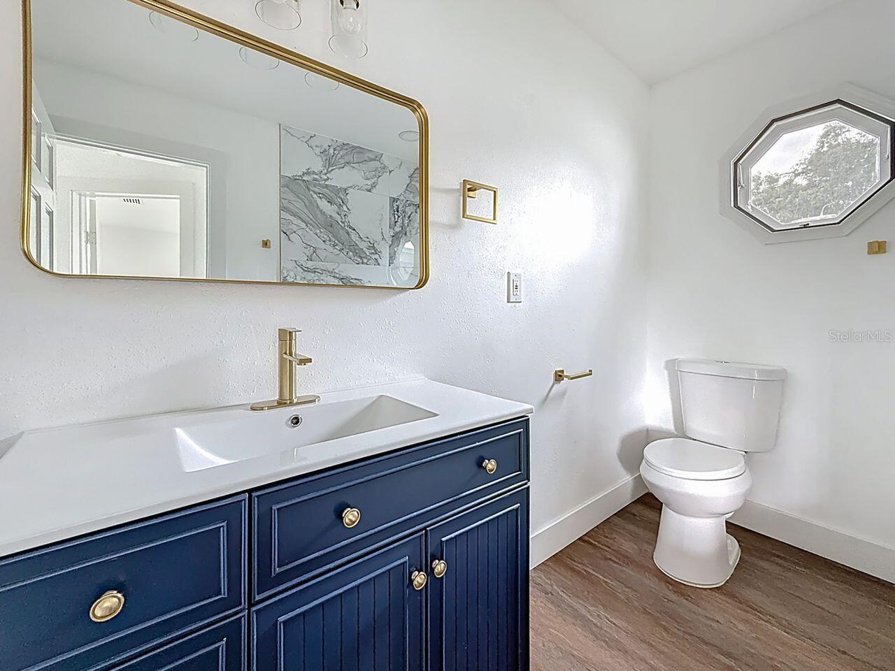 Image 27 of 39 For 2122 52nd Avenue N