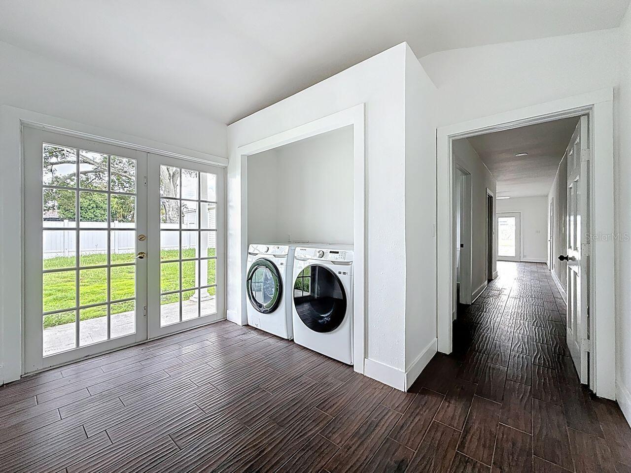 Image 33 of 39 For 2122 52nd Avenue N