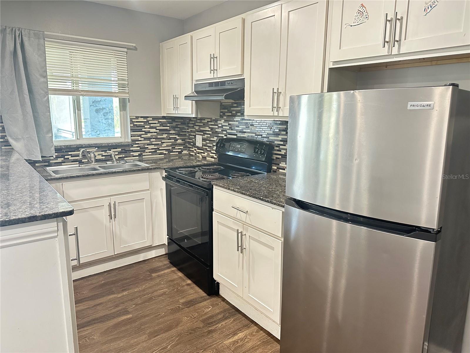 Image 5 of 17 For 2800 4th Street S 23