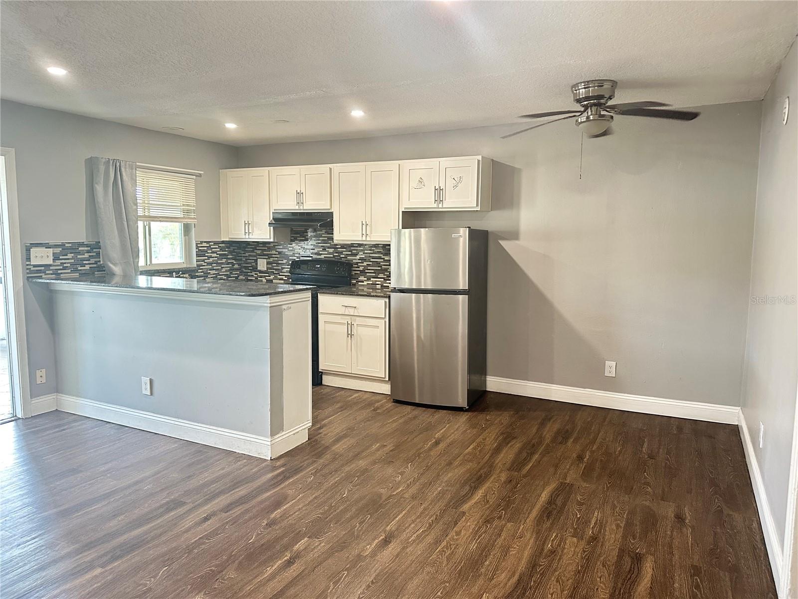 Image 7 of 17 For 2800 4th Street S 23