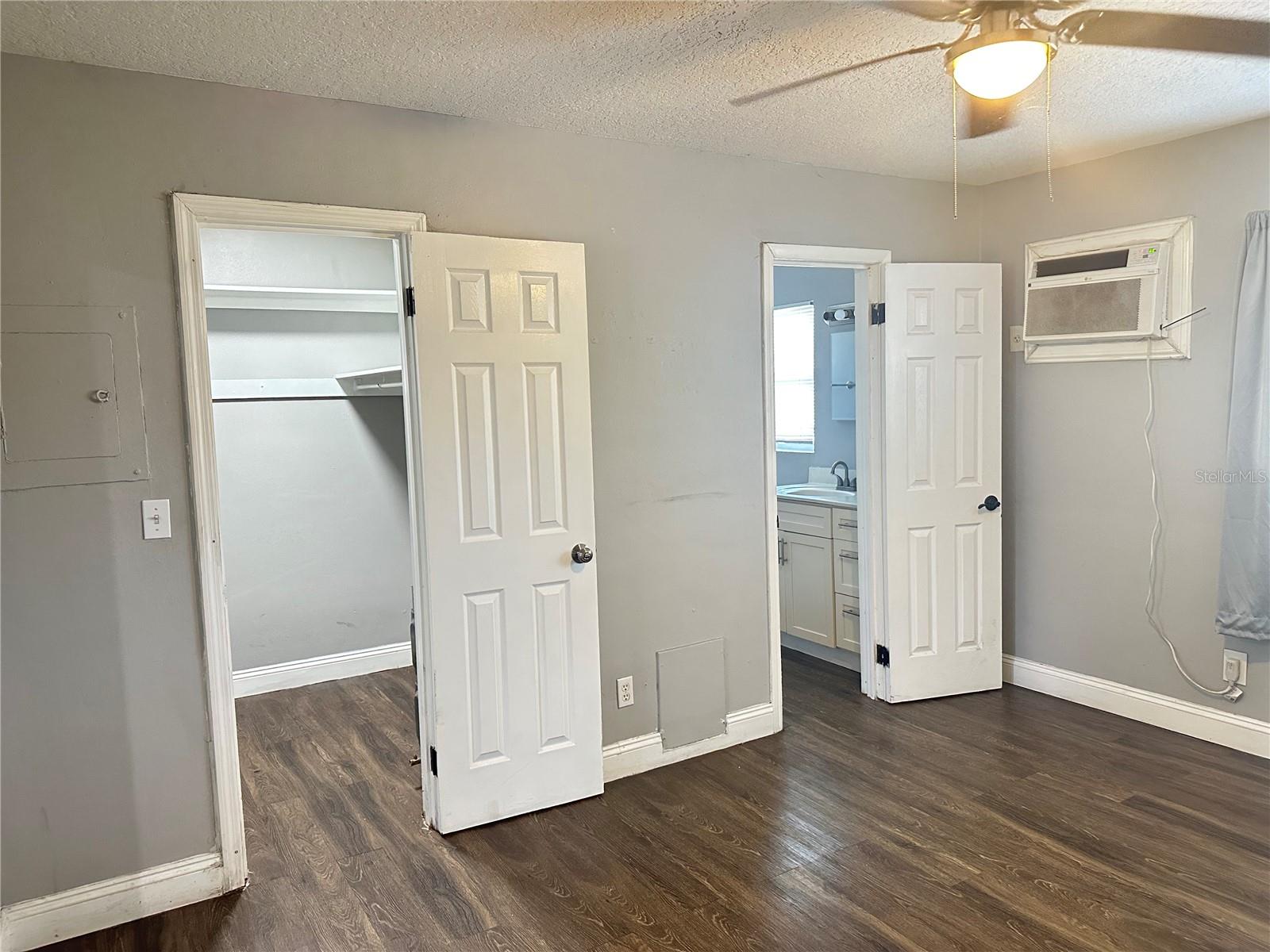 Image 9 of 17 For 2800 4th Street S 23