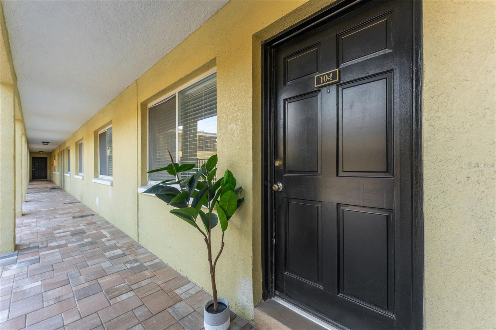 Details for 3206 Azeele Street 104, TAMPA, FL 33609