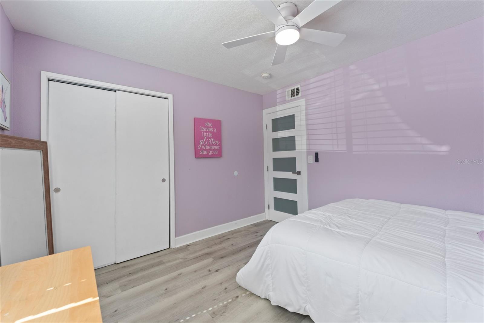 Image 12 of 25 For 3206 Azeele Street 104