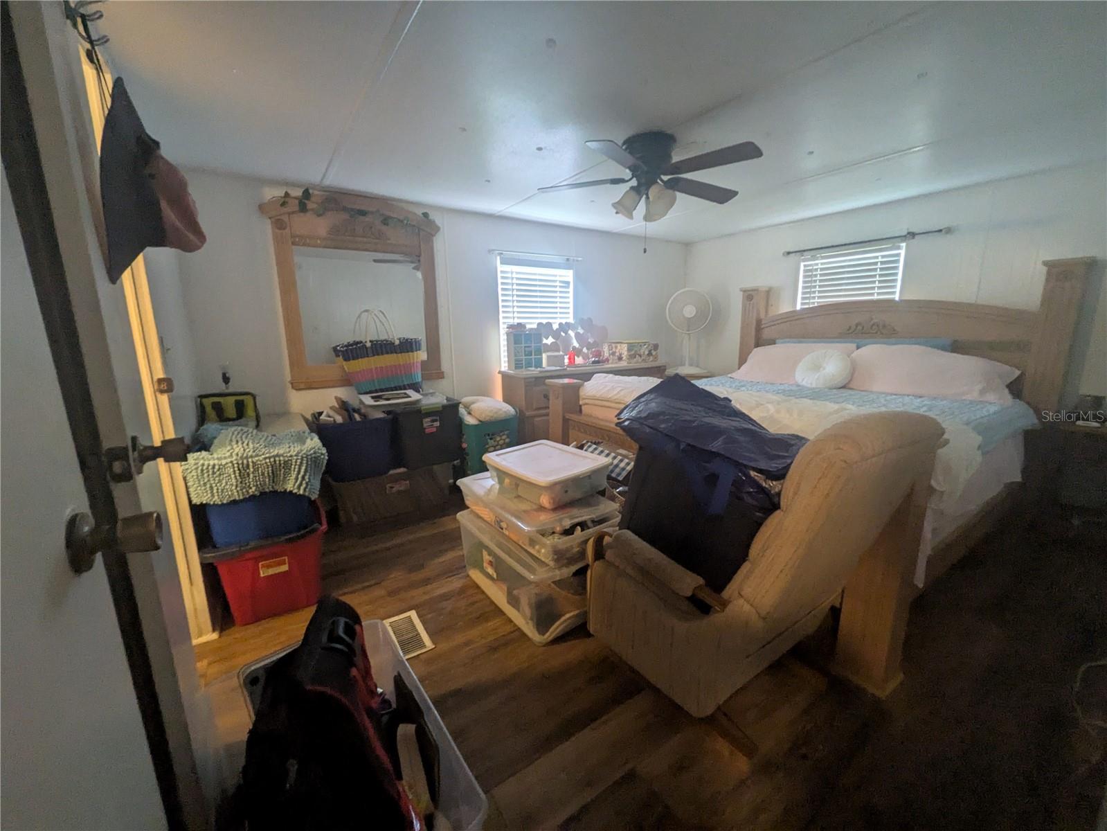 Image 15 of 30 For 9722 Ray Street