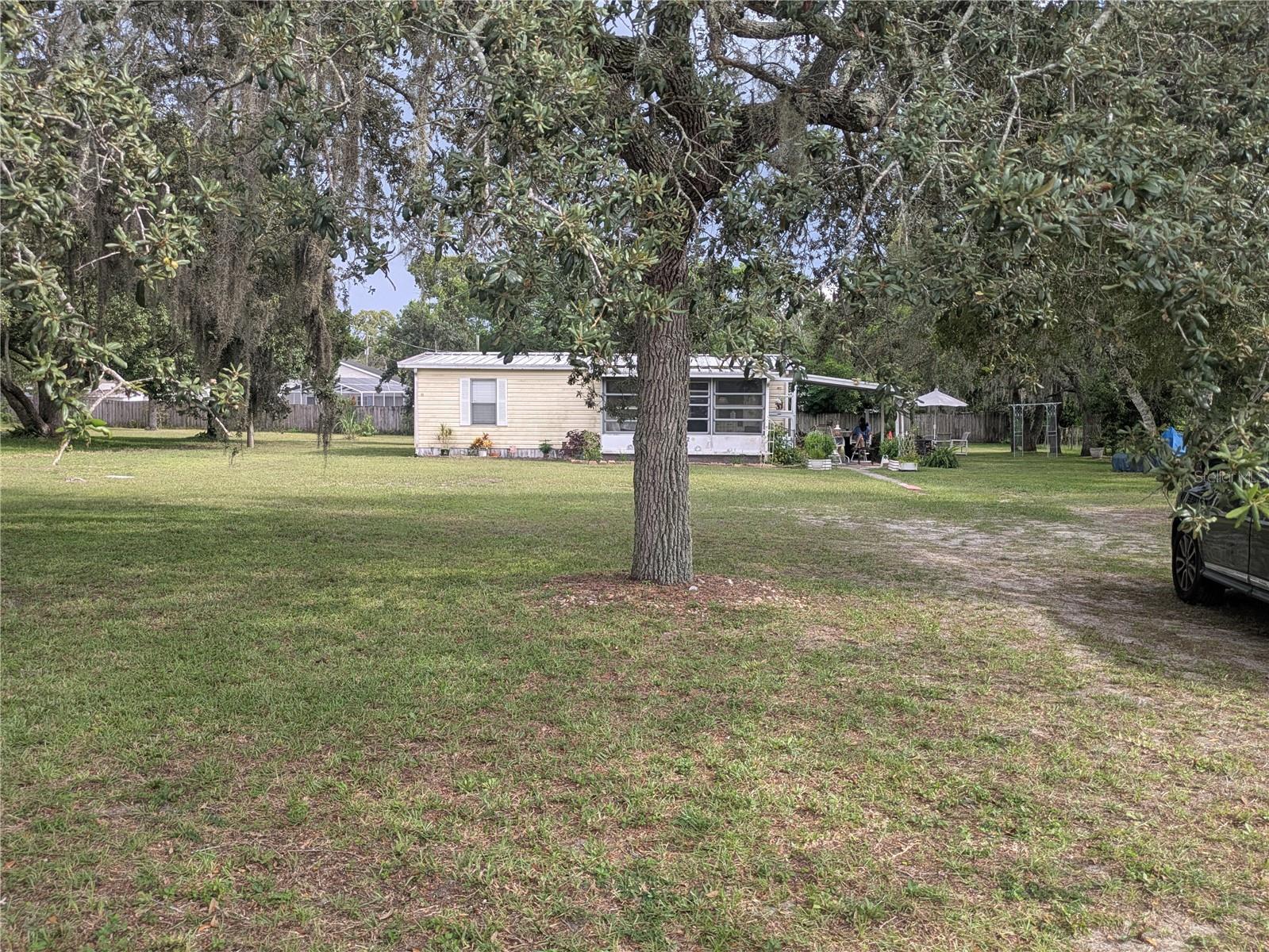 Image 25 of 30 For 9722 Ray Street