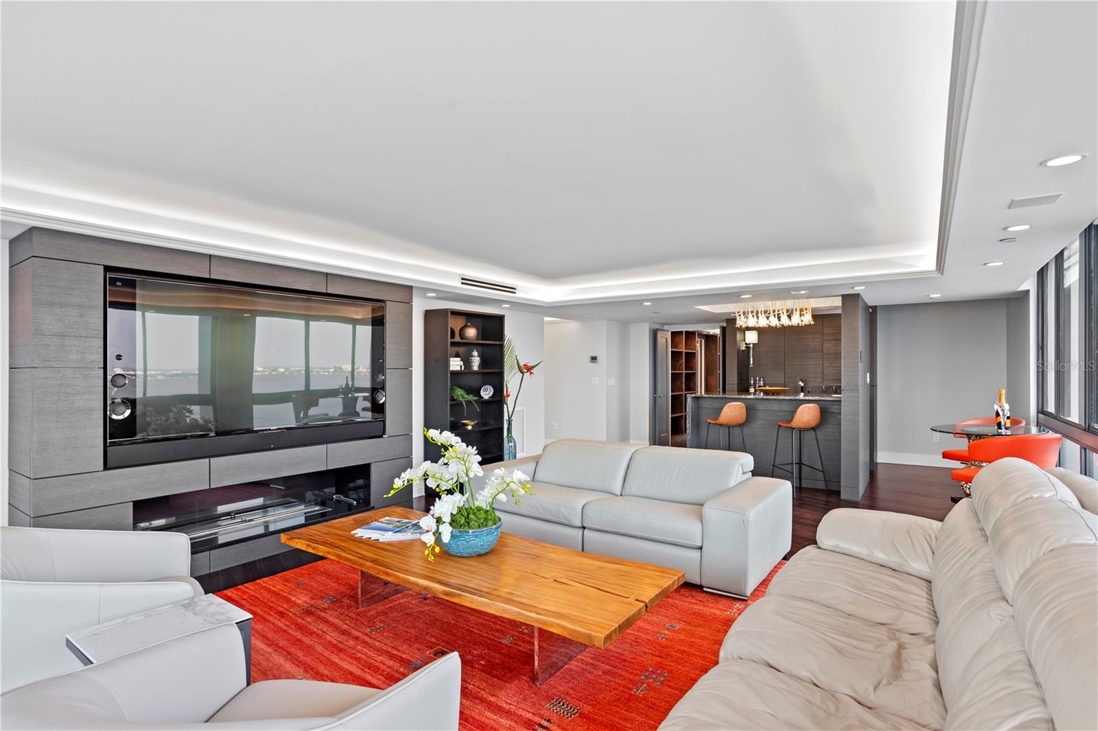 Image 11 of 79 For 3301 Bayshore Boulevard 2207b