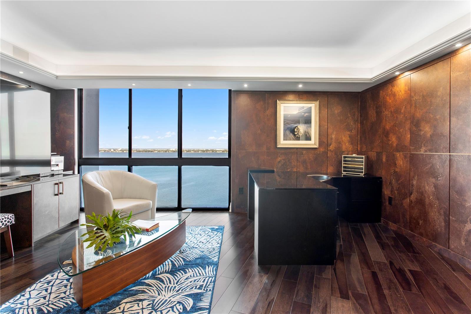 Image 16 of 79 For 3301 Bayshore Boulevard 2207b