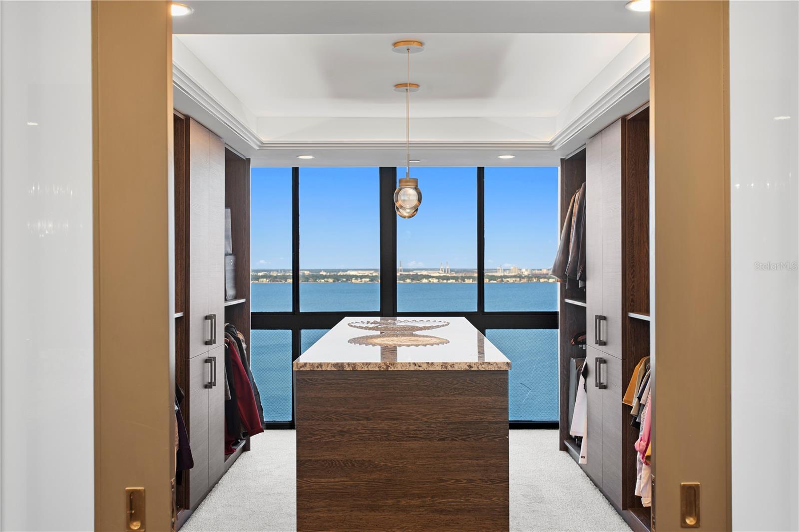 Image 25 of 79 For 3301 Bayshore Boulevard 2207b