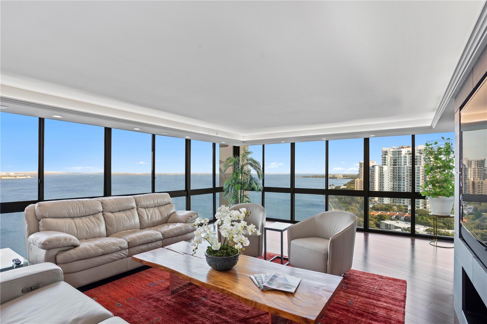 Image 6 of 79 For 3301 Bayshore Boulevard 2207b