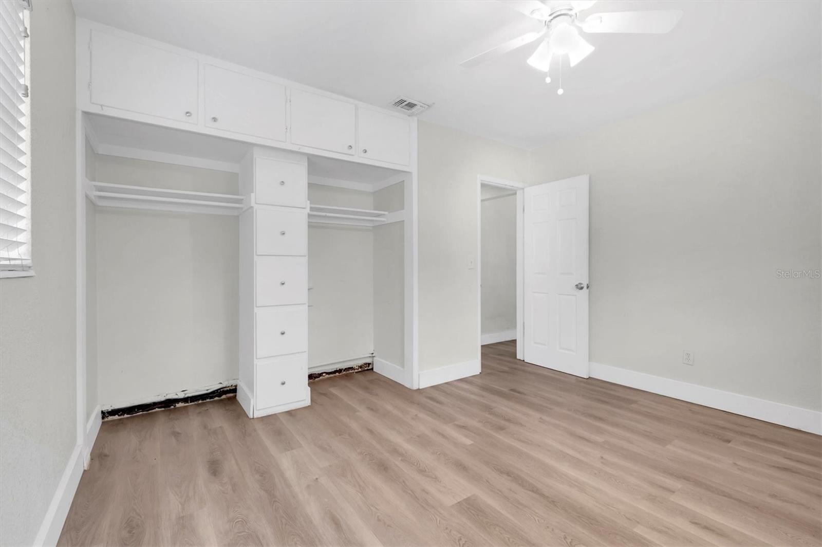 Image 9 of 25 For 5442 9th Avenue N