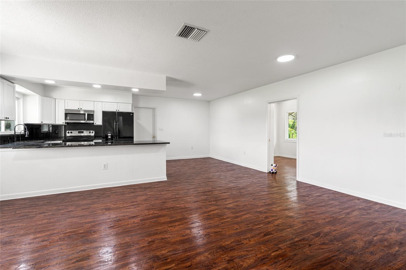 Image 10 of 46 For 7301 Pierce Harwell Road