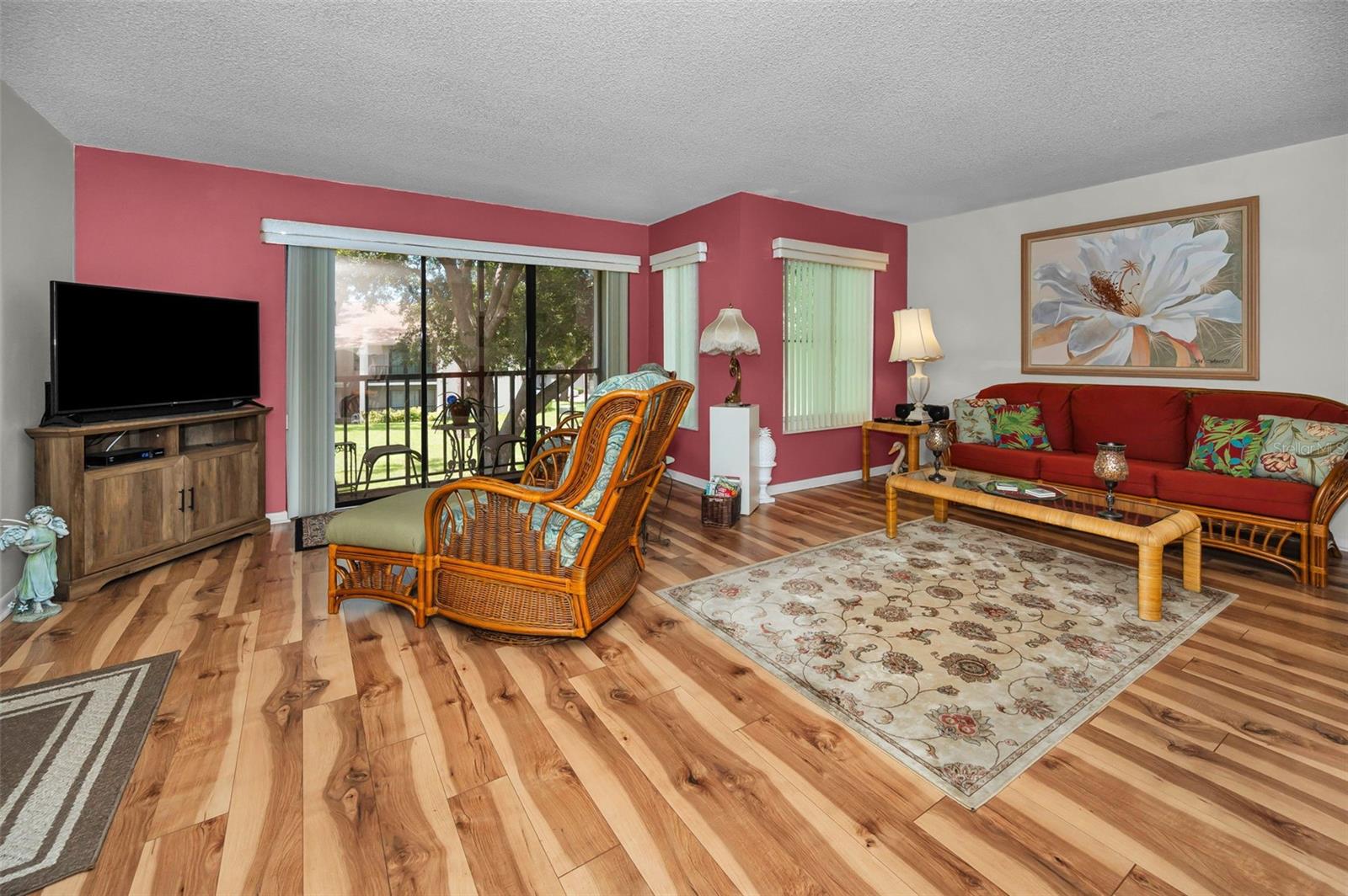 Image 11 of 65 For 2666 Pine Ridge Way N C2