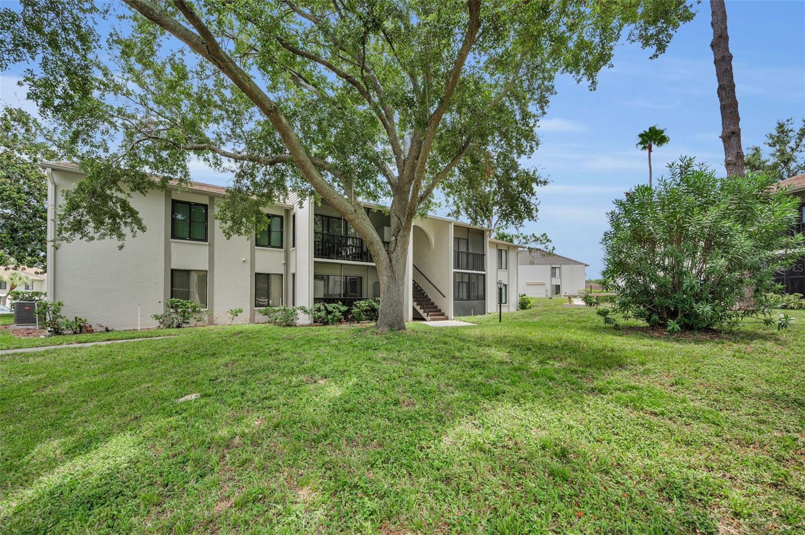 Image 2 of 65 For 2666 Pine Ridge Way N C2
