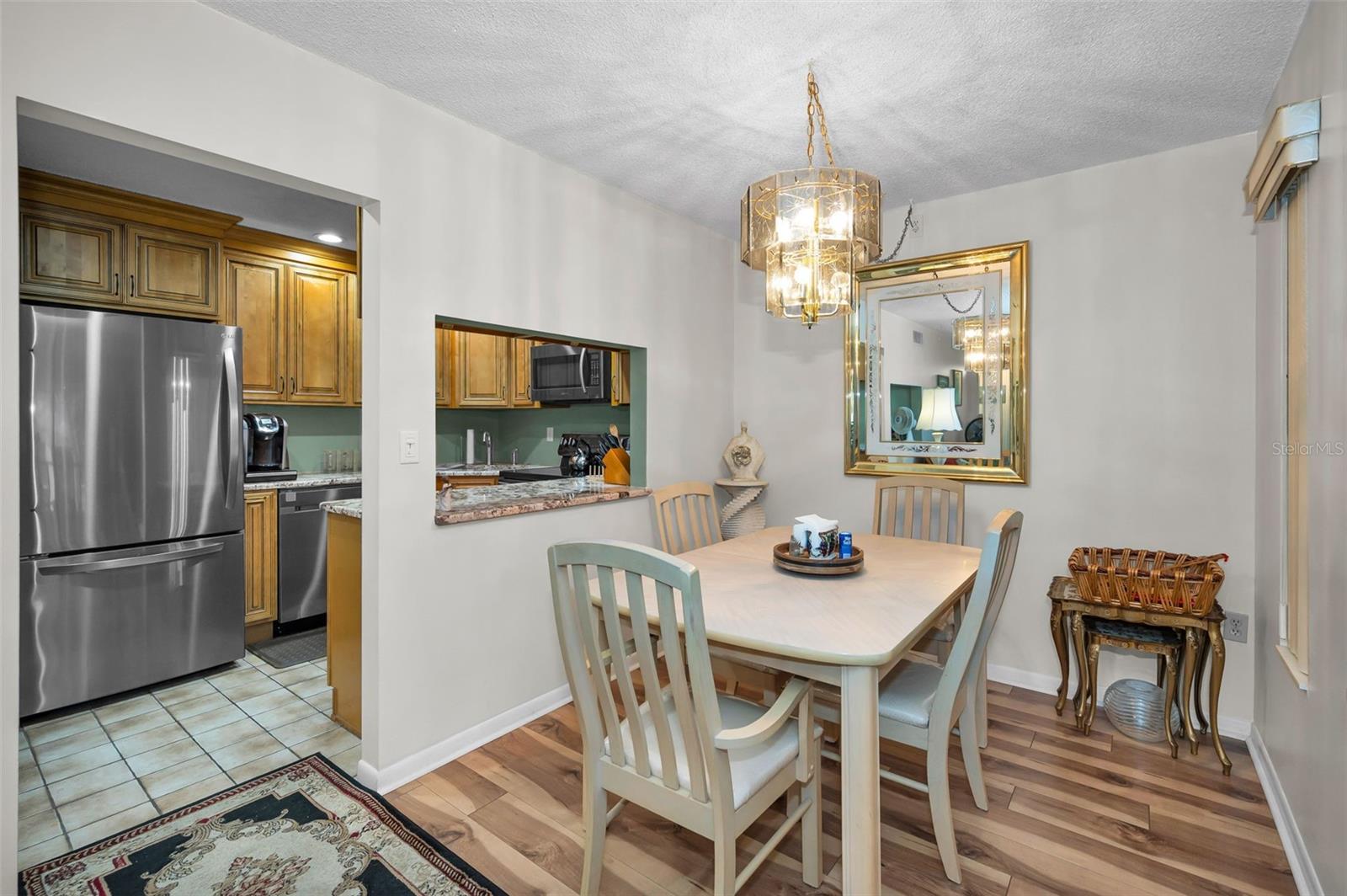Image 20 of 65 For 2666 Pine Ridge Way N C2