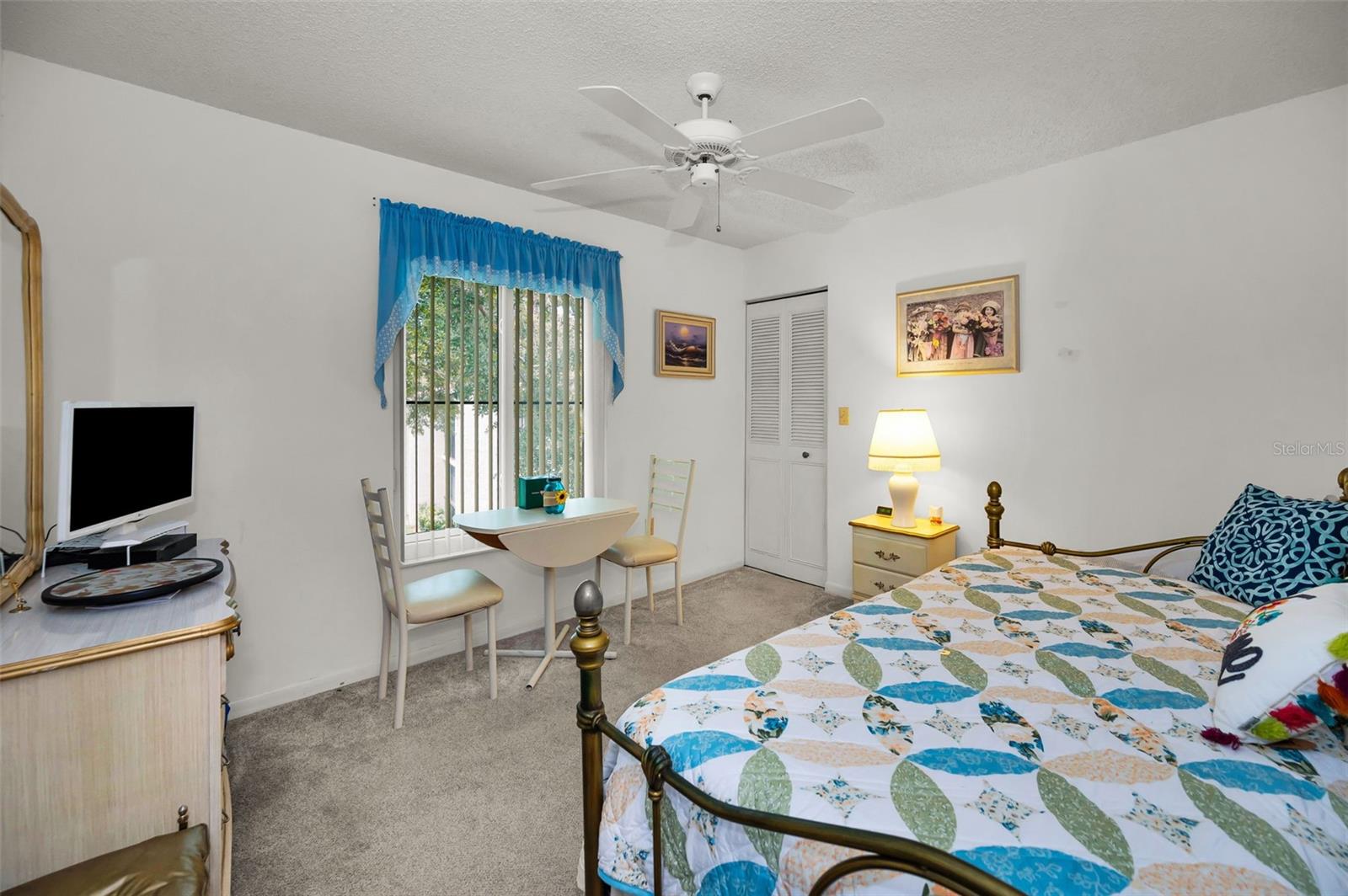 Image 36 of 65 For 2666 Pine Ridge Way N C2