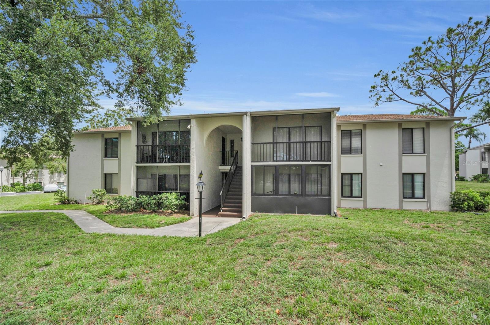 Image 6 of 65 For 2666 Pine Ridge Way N C2