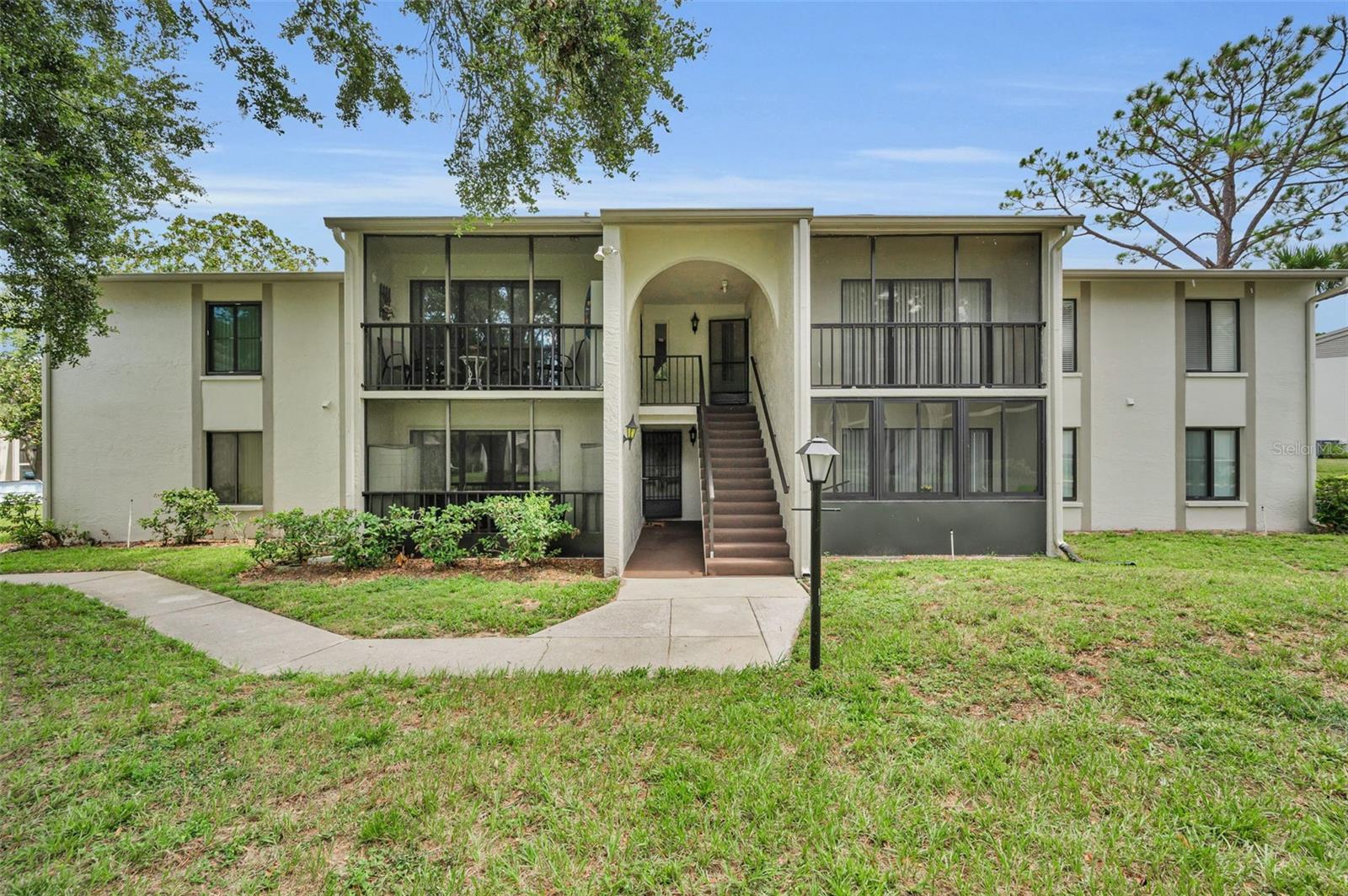 Image 8 of 65 For 2666 Pine Ridge Way N C2