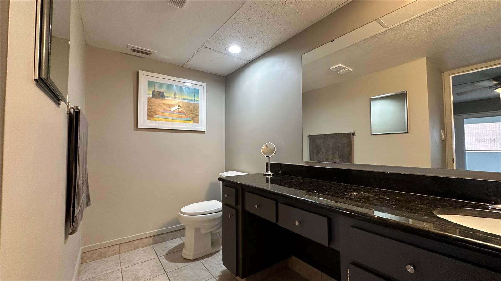 Image 16 of 25 For 4141 Bayshore Boulevard 606
