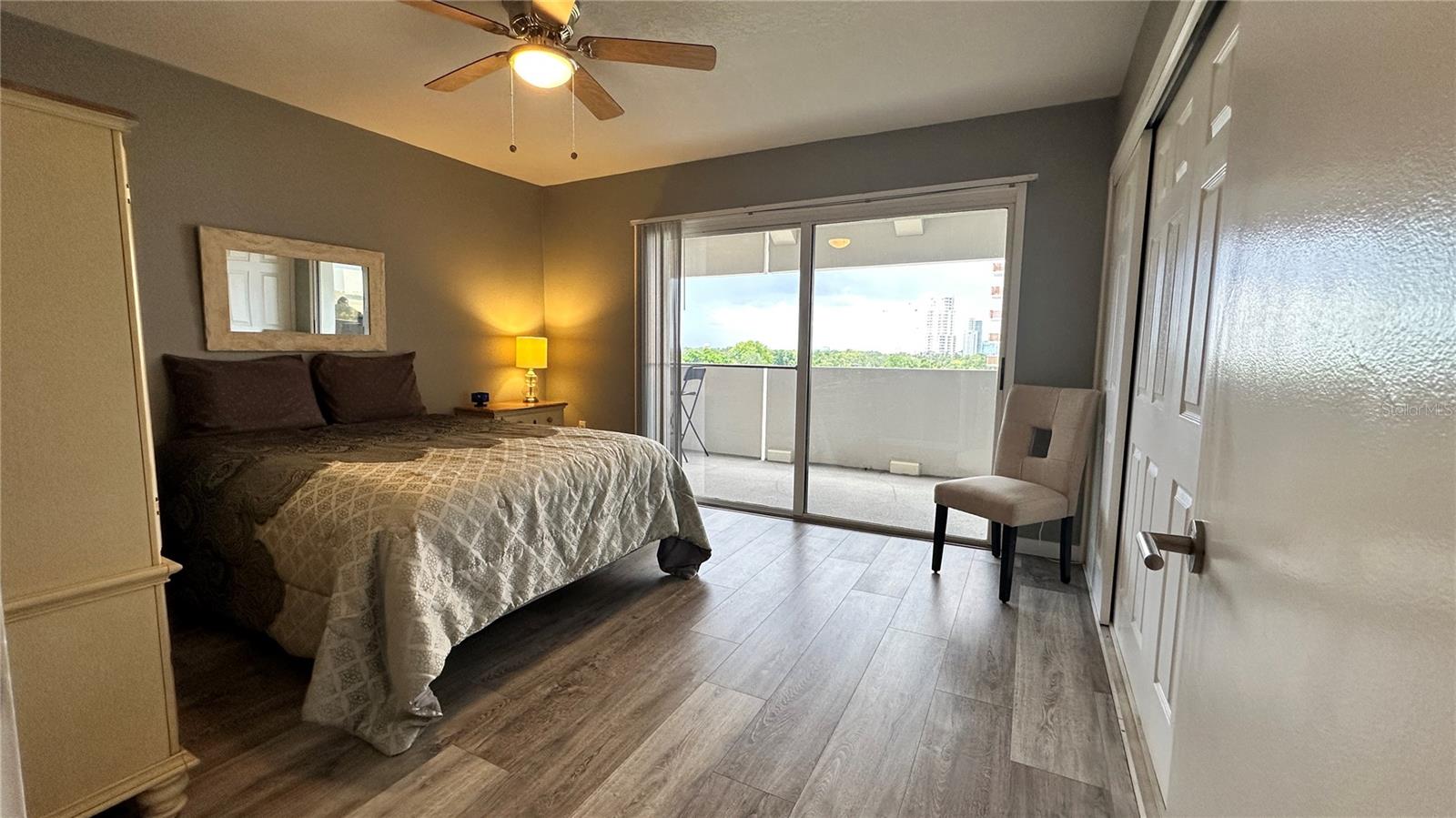 Image 18 of 25 For 4141 Bayshore Boulevard 606