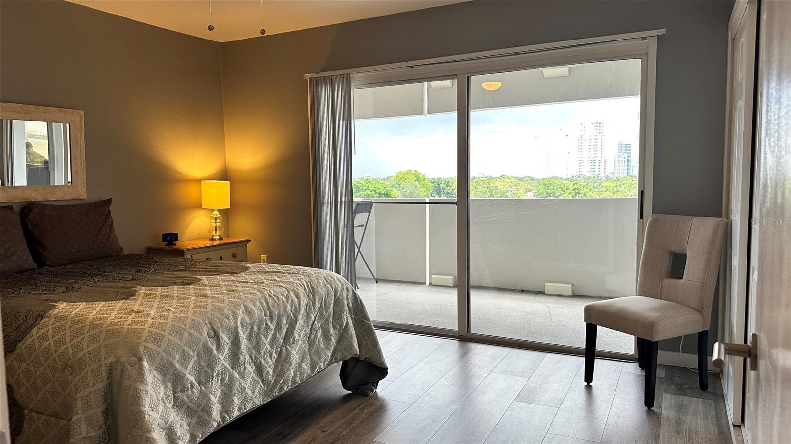 Image 19 of 25 For 4141 Bayshore Boulevard 606