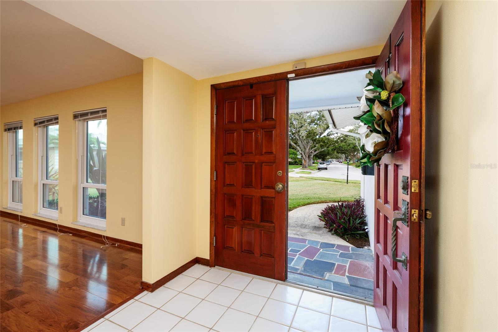 Image 26 of 64 For 1027 Grovewood Court