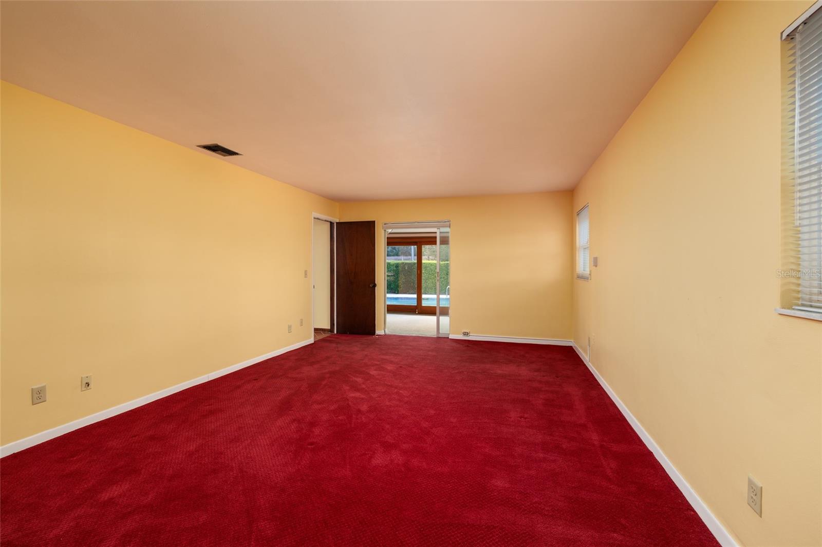 Image 30 of 64 For 1027 Grovewood Court