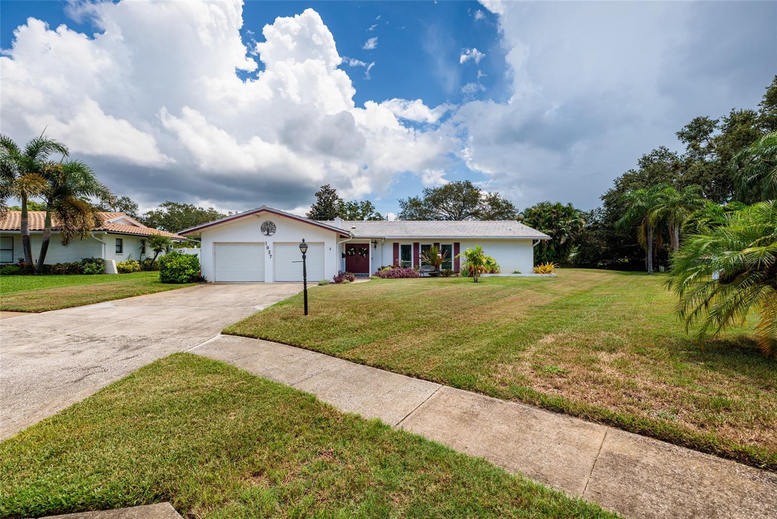 Image 41 of 64 For 1027 Grovewood Court