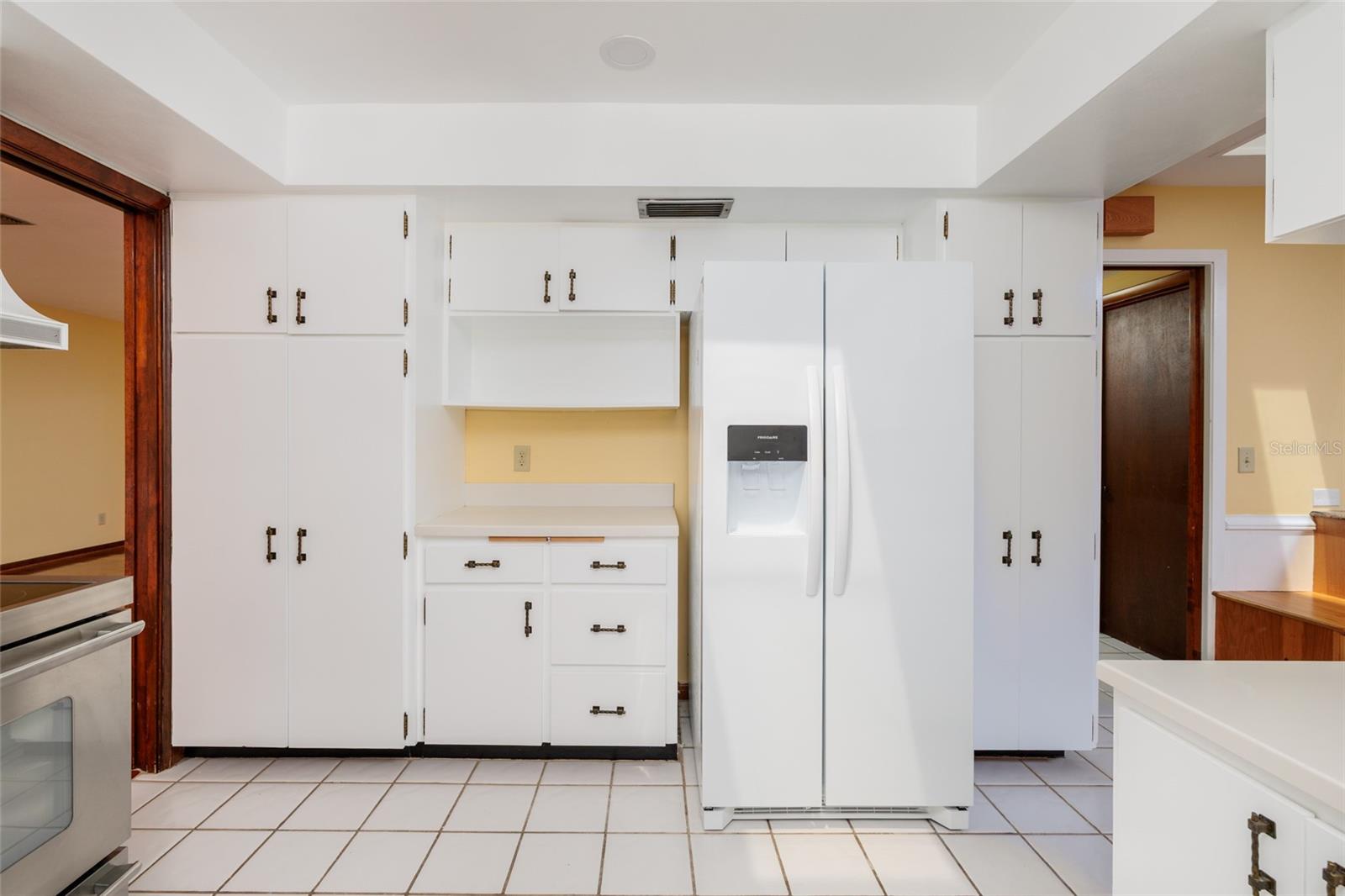 Image 6 of 64 For 1027 Grovewood Court